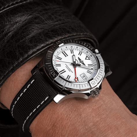 breitling avenger 2 43|Breitling Avenger 43 white dial.